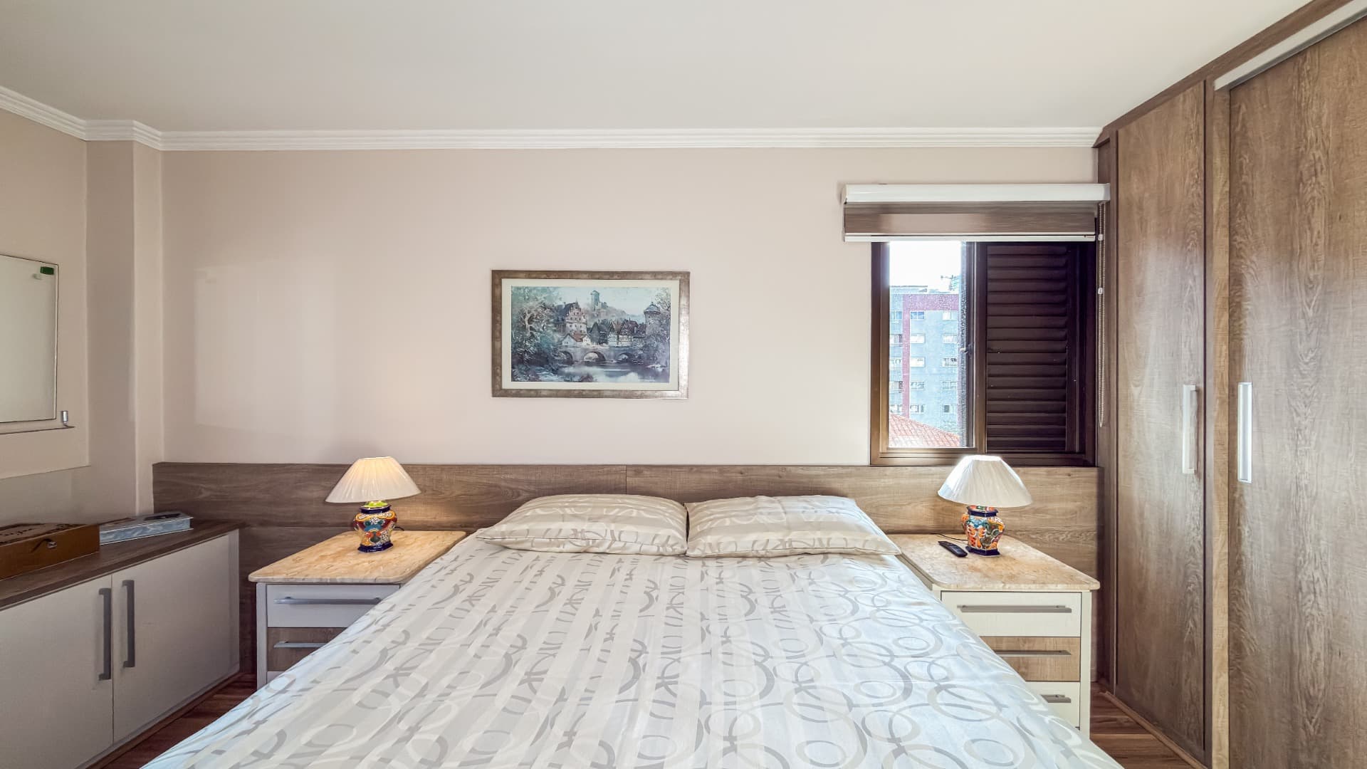 APARTAMENTO 2 QUARTOS 2 VAGAS NO ÁGUA VERDE (2 / 23)